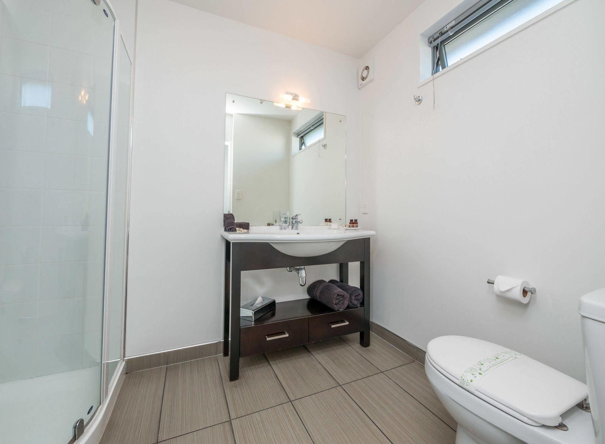 Bellano Motel Suites Christchurch Zewnętrze zdjęcie Bathroom