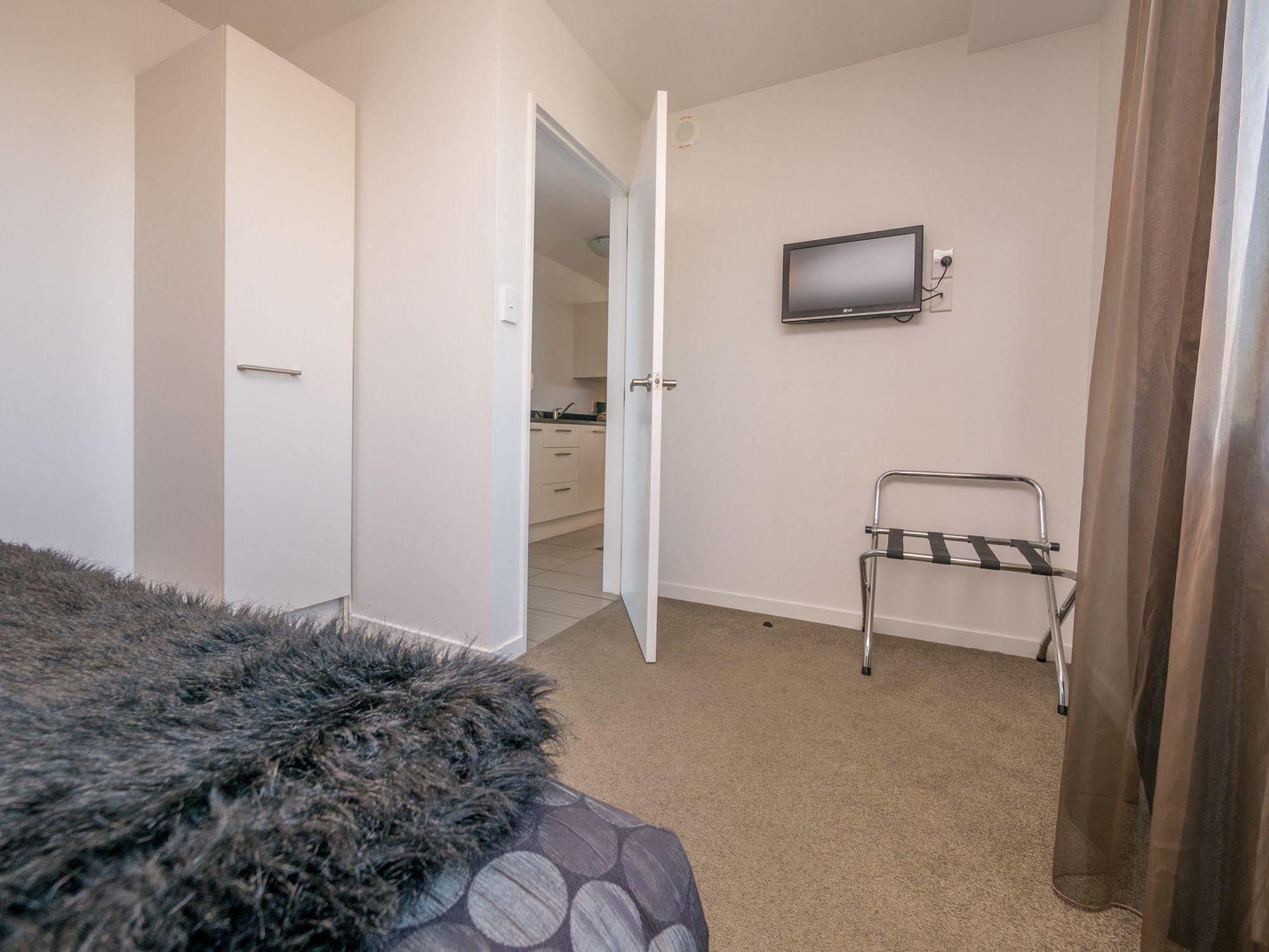 Bellano Motel Suites Christchurch Zewnętrze zdjęcie A typical studio apartment